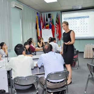 Thạc sĩ Ngôn ngữ học