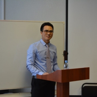 Tiến sĩ Chính trị học