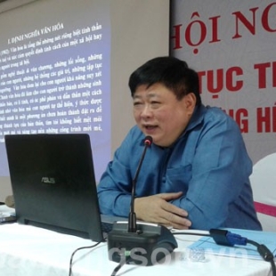 Tiến sĩ Lí luận Văn học