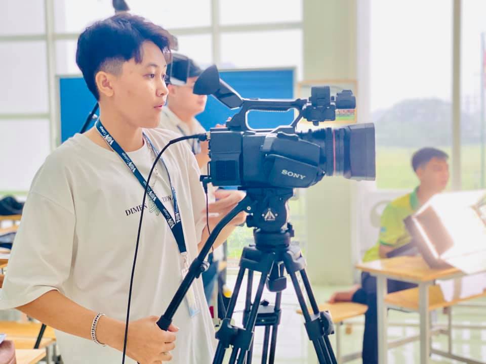 Cử nhân thực hành Truyền thông đa phương tiện