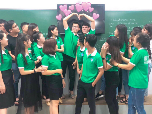 Kỹ sư thực hành Quản trị mạng máy tính 