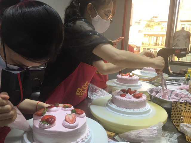  Đào tạo làm bánh ngọt chuyên nghiệp