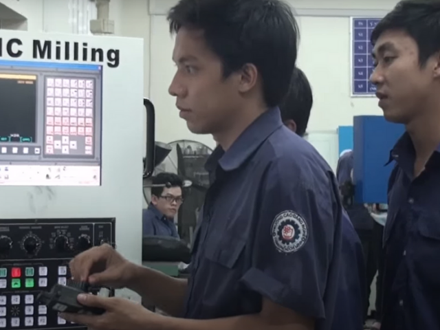 Trung cấp Điện tử công nghiệp