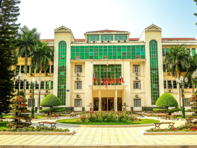 Cử nhân Truyền thông doanh nghiệp