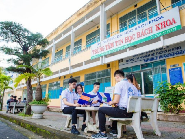 Cử nhân Kỹ thuật xây dựng công trình giao thông (chương trình CLC)