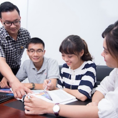Thạc sĩ Quản trị kinh doanh