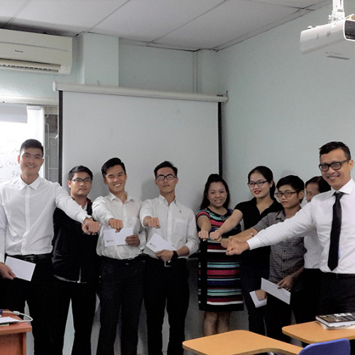  Khóa học Tiếp thị - Chiến lược truyền thông