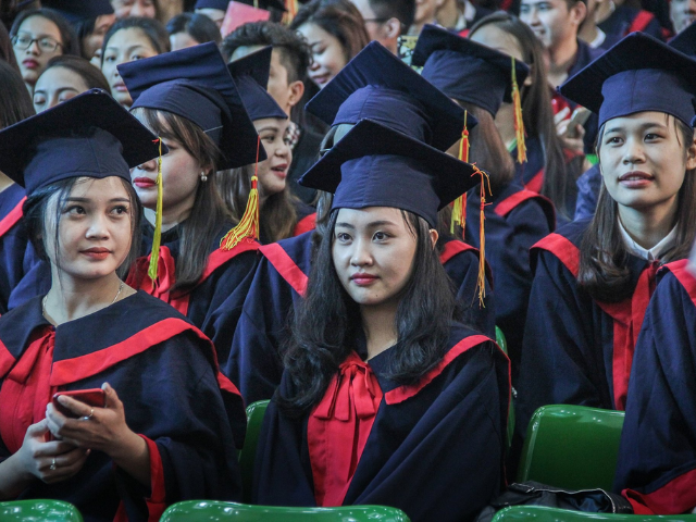 Thạc sĩ Ngôn ngữ Anh  