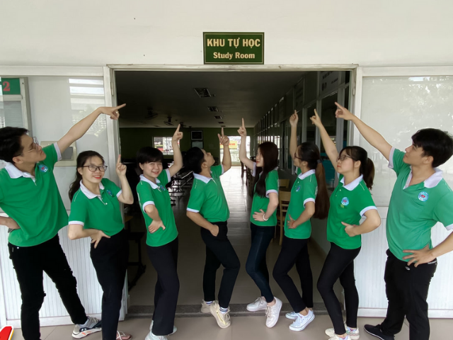 Trung cấp Quản lí doanh nghiệp