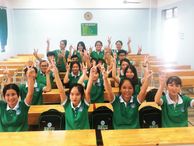 Trung cấp Quản lí doanh nghiệp