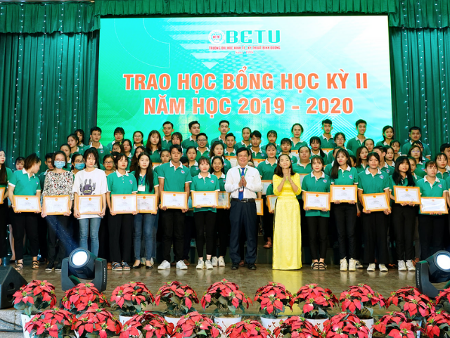 Trung cấp Thư ký văn phòng