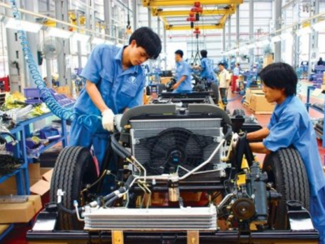 Trung cấp Công nghệ ô tô 