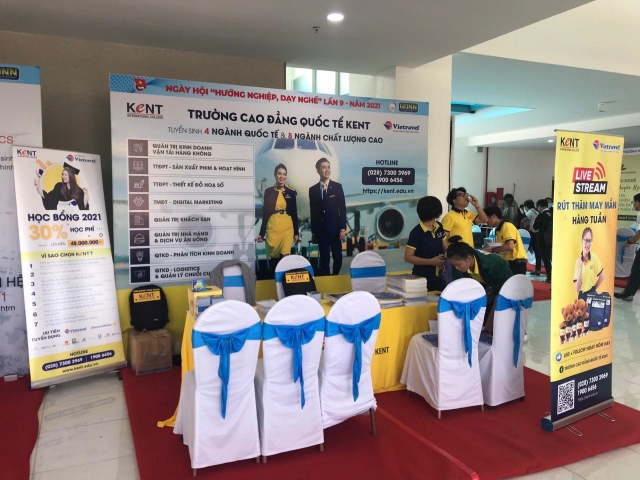 Cử nhân thực hành Quản trị ngành Hàng không