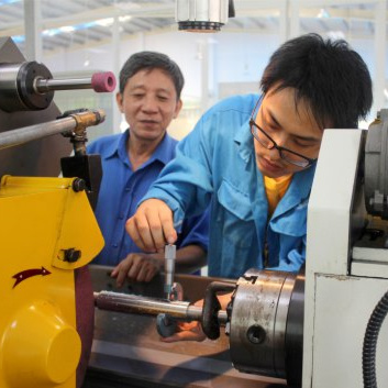Kỹ sư Cắt gọt kim loại