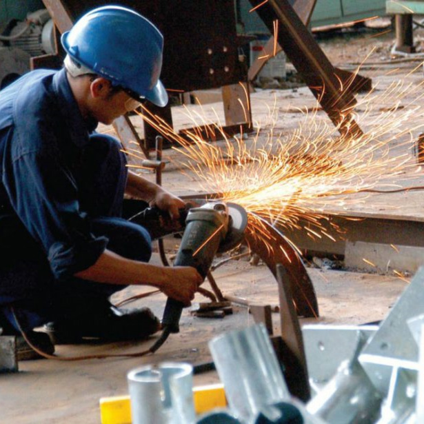 Trung cấp Cắt gọt kim loại