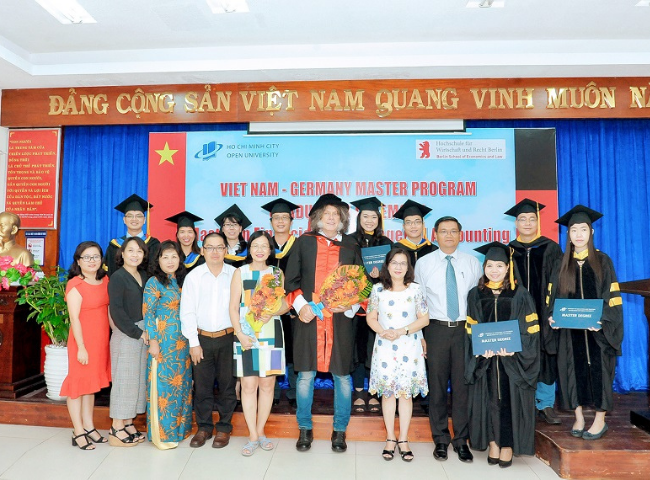 Thạc sĩ Kế toán tài chính – quản trị 