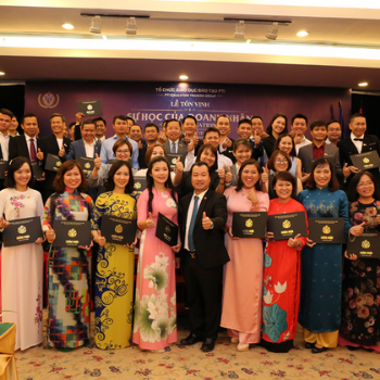 Quảng cáo và PR 