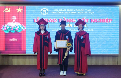 Hành trình đào tạo ra những cử nhân tương lai trong nhiều lĩnh vực