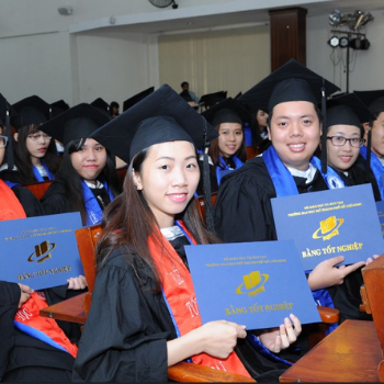 Cử nhân Marketing - Hệ từ xa/ trực tuyến