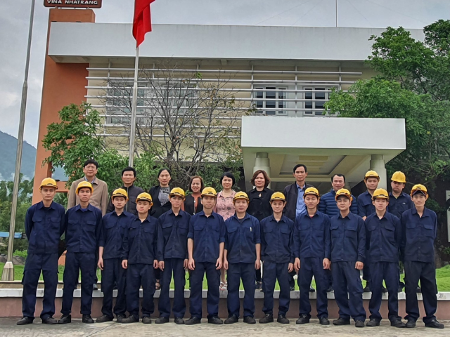 Kỹ sư thực hành Thiết kế đồ họa