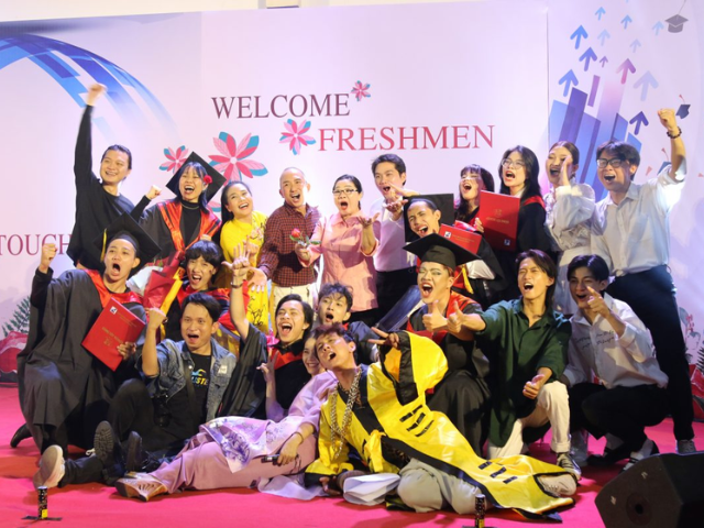 Cử nhân thực hành Thiết kế thời trang