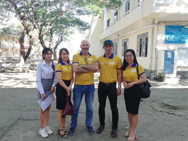 Cử nhân thực hành Công nghệ kỹ thuật Điện-Điện tử