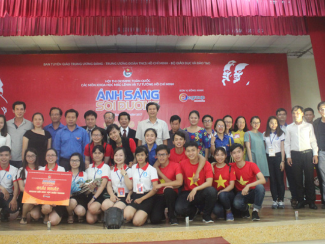 Cử nhân thực hành Công nghệ kỹ thuật Điện-Điện tử
