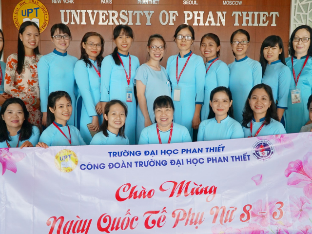 Cử nhân Quản trị dịch vụ du lịch và lữ hành