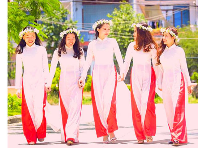 Thạc sĩ Ngôn ngữ Anh