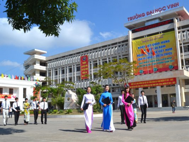 Cử nhân Sư phạm Toán học (chương trình CLC)