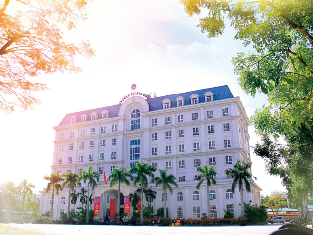 Cử nhân Sư phạm Toán học (chương trình CLC)