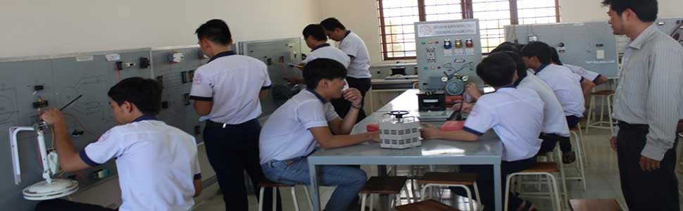 Kỹ sư thực hành Điện công nghiệp