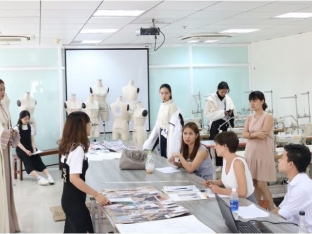 Cử nhân thực hành Thiết kế thời trang