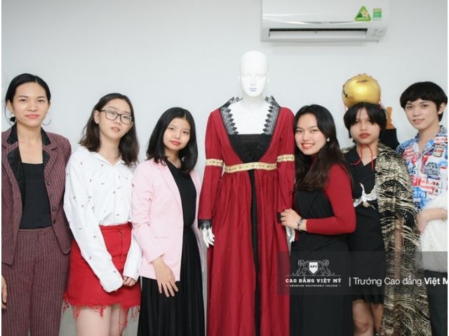 Cử nhân thực hành Thiết kế thời trang