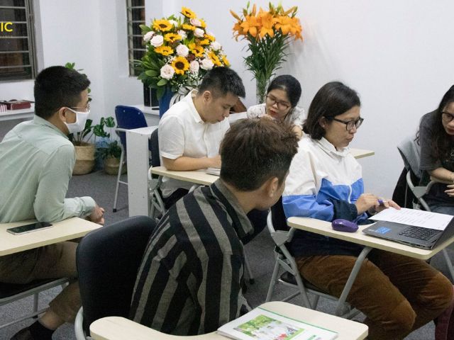 Khóa học PTE 30 (Dành cho học viên yếu nền Tiếng Anh)