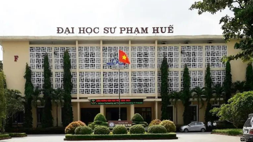 Cử nhân Sư phạm Lịch sử - Địa lý