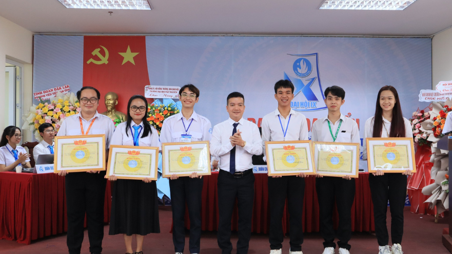 Cử nhân Kinh tế nông nghiệp