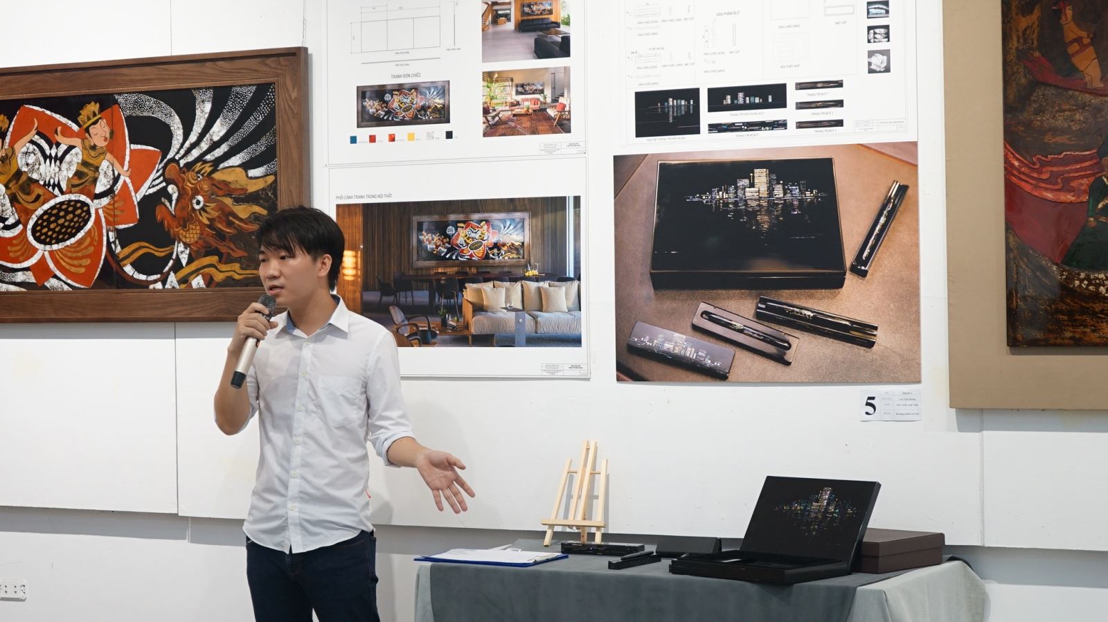 Cử nhân Hội họa sơn mài 
