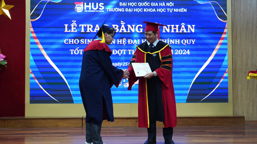 Cử nhân Quản lý phát triển đô thị và bất động sản