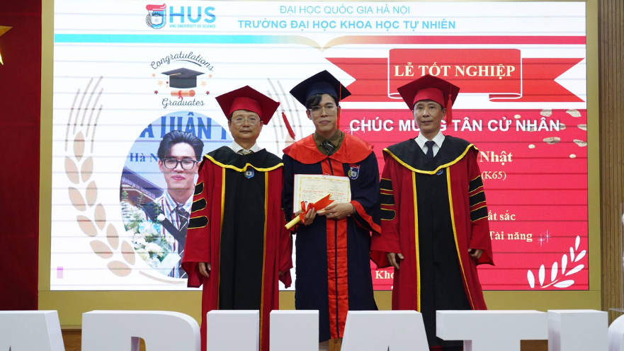 Cử nhân Quản lý phát triển đô thị và bất động sản