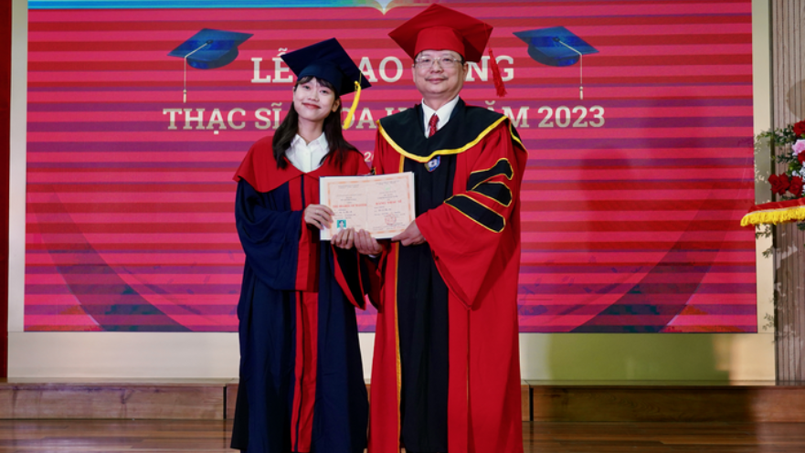 Thạc sĩ Khoa học dữ liệu