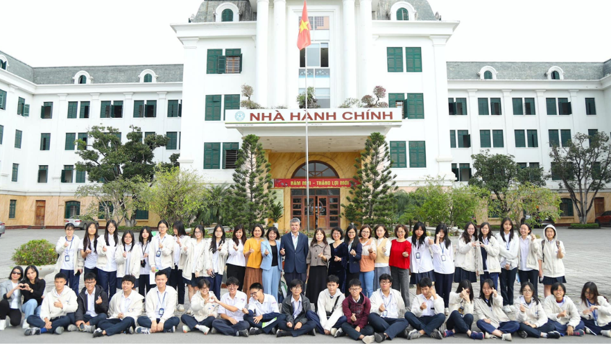 Cử nhân Quản lý và phát triển du lịch