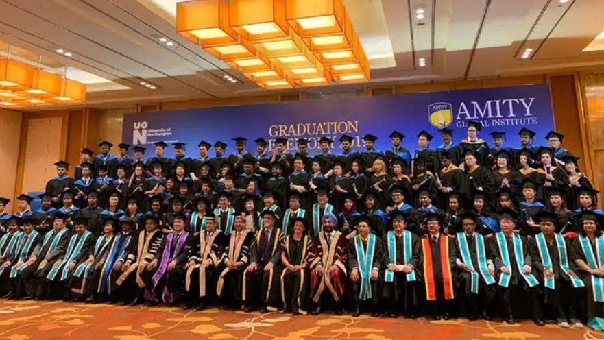 Cử nhân Công nghệ thông tin