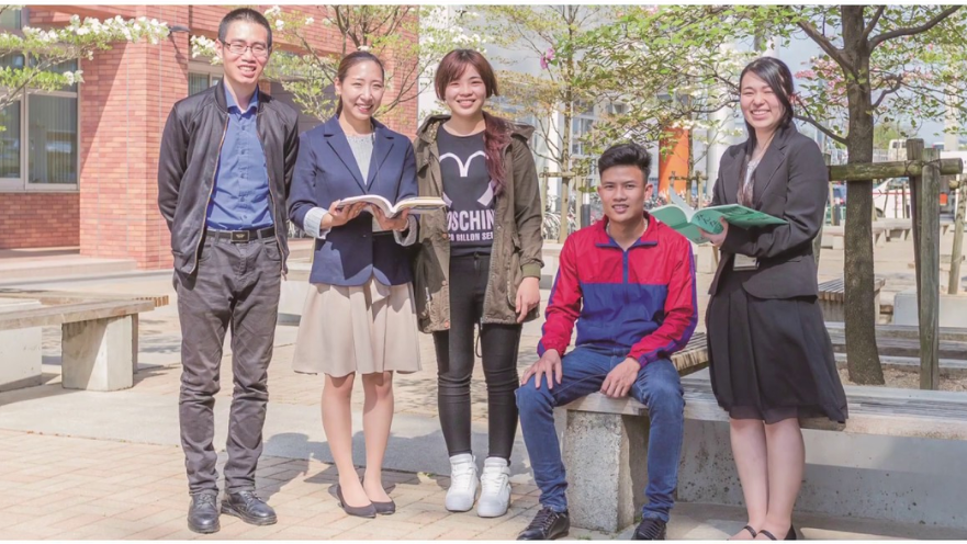 Cử nhân thực hành Hành chính y tế