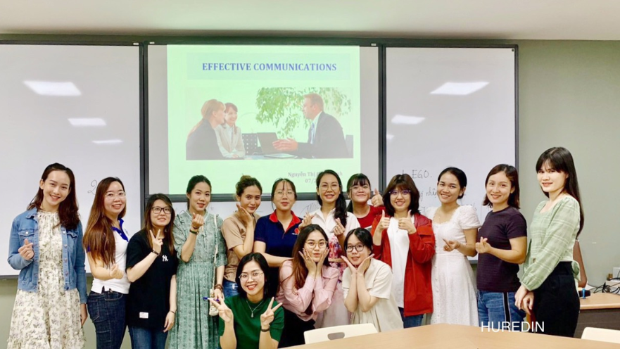 Chuyên viên mạng xã hội