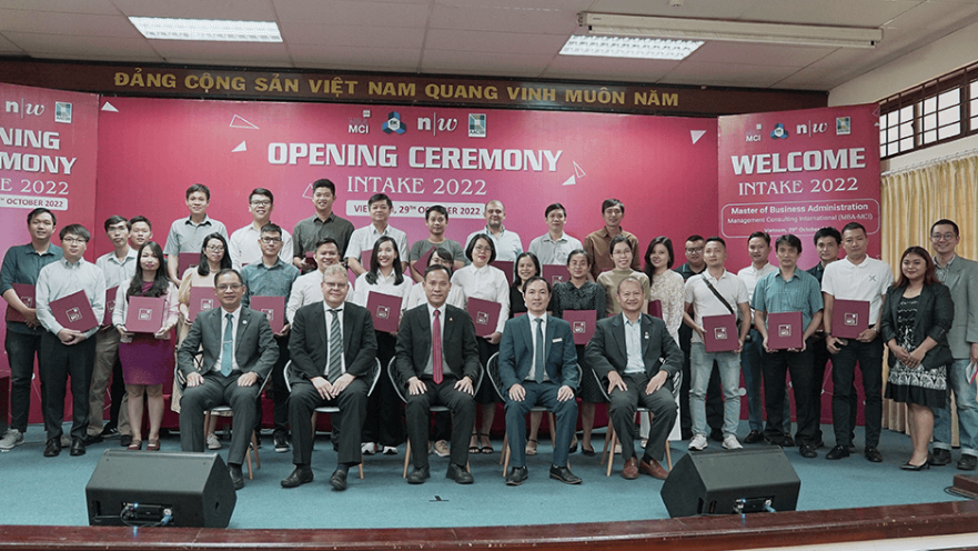 Thạc sĩ Quản trị kinh doanh MBA MCI
