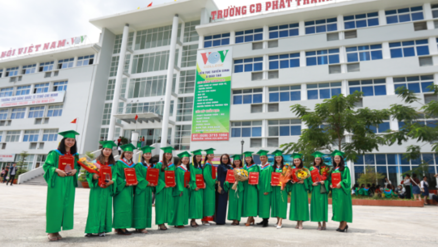 Trung cấp Tin học ứng dụng