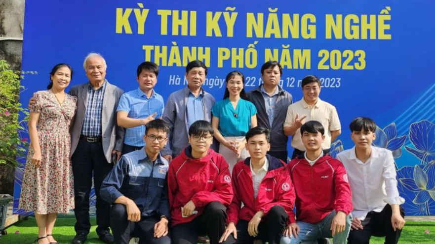 Kỹ sư thực hành Ứng dụng phần mềm