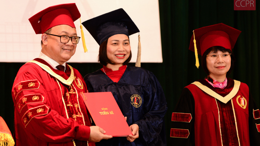 Tiến sĩ Khoa học máy tính