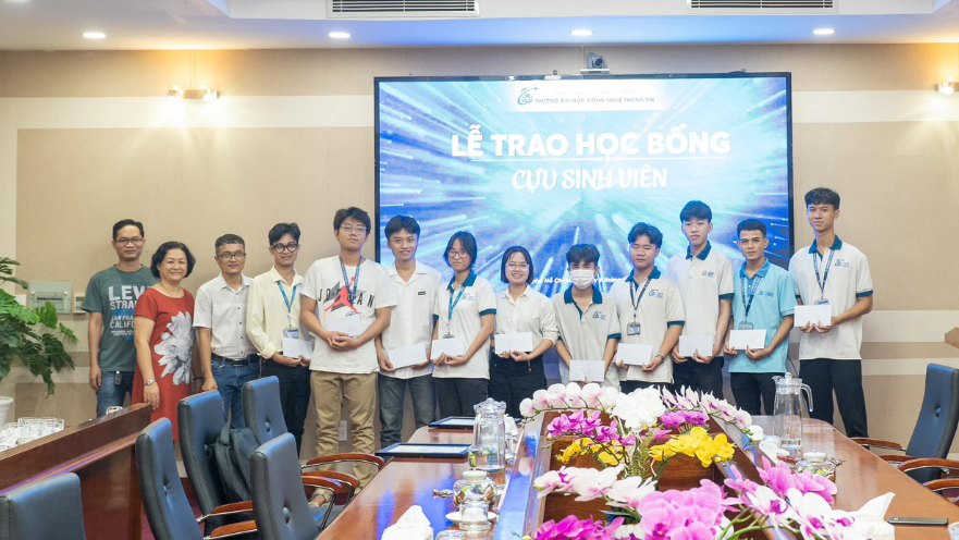 Kỹ sư An toàn thông tin (Chương trình Tài năng)
